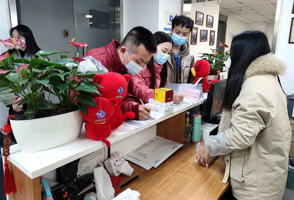 疫情无情，公司有爱|鼎点注册为全体员工免费发放防疫药品